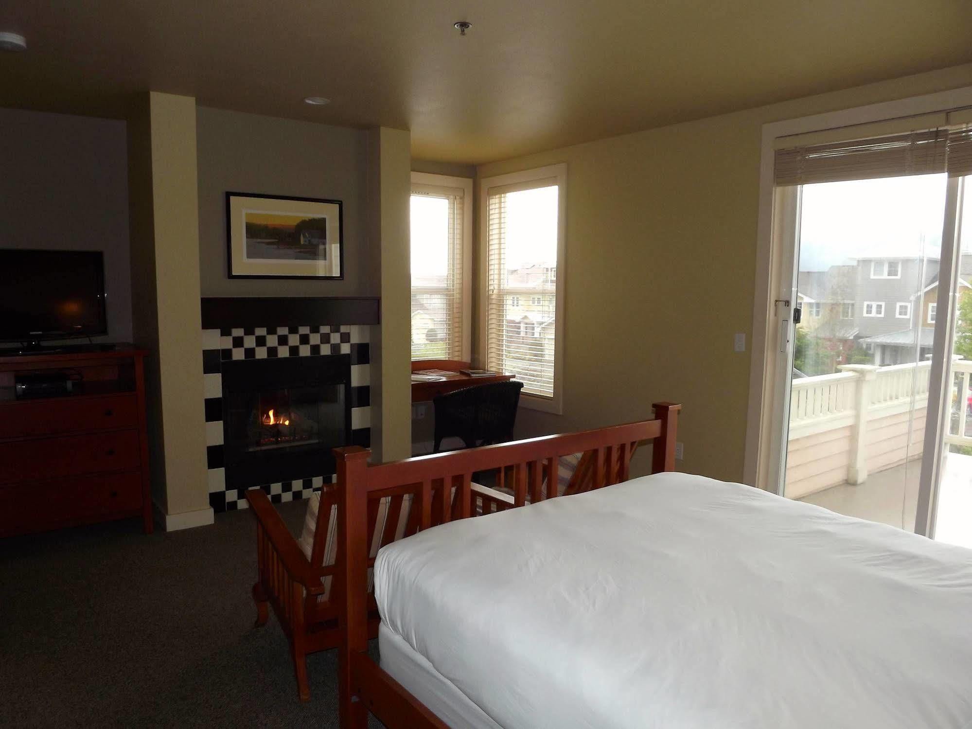 At 4* Port Ludlow