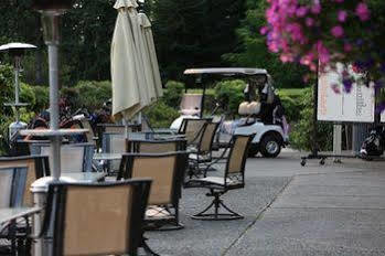 Hotel At